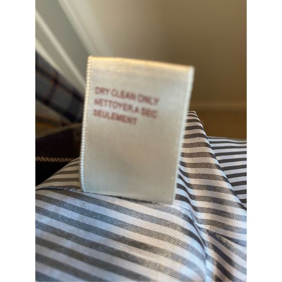 XL, Autres filles, plaid blazer in blue and grey with usable pockets. Like new! - Picture 7 of 9